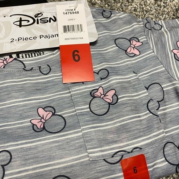 Disney Girl's Pajamas Sleepwear Top Shorts Set Gray Size 6 NWT - Picture 2 of 5
